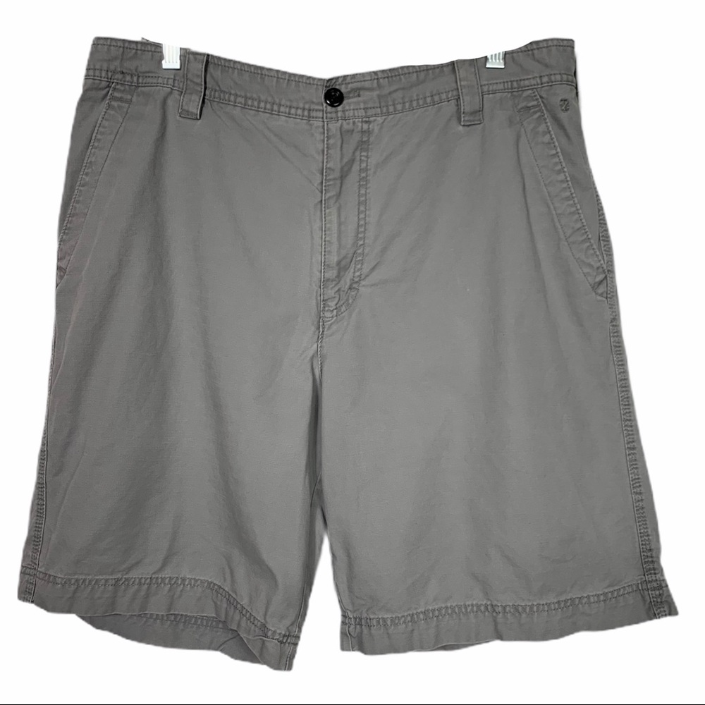 ❗️Izod Tan Men’s Shorts